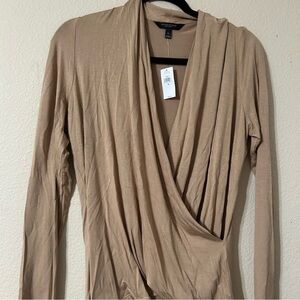 NWT Banana Republic Medium Tan Flowy Blouse